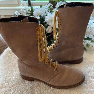 Nike air leather boots